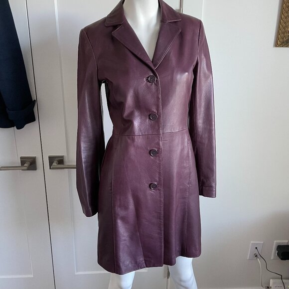 Danier Genuine Italian Leather 4 Button Lined Fitted Coat Purple/Wine XS NWOT - Picture 1 of 15